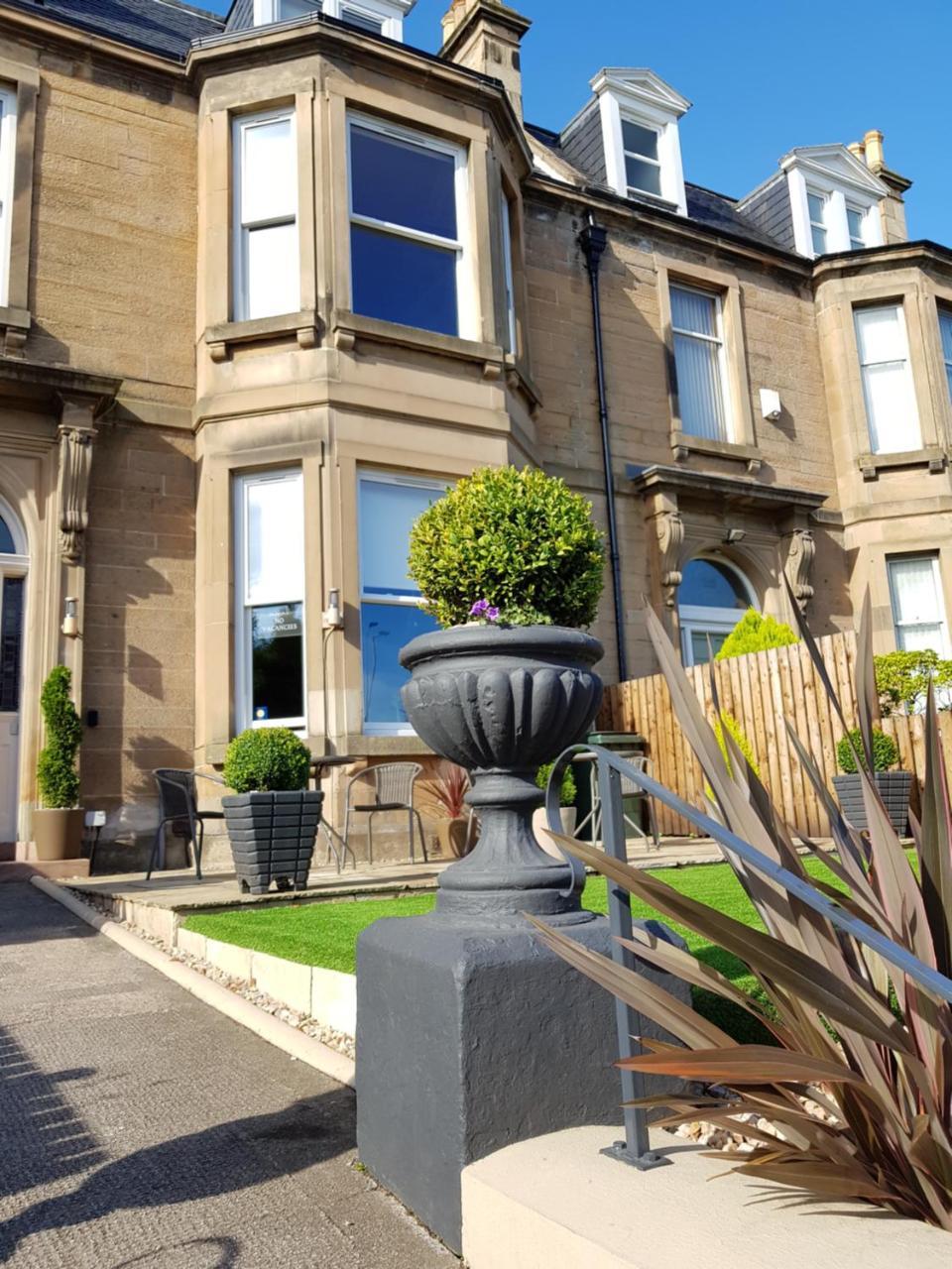 18 Craigmillar Park EDI